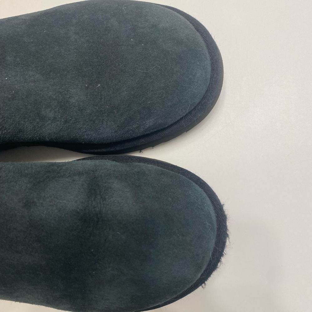 UGG Black Ultra Micro Classic Black Size 7 - Picture 8 of 9